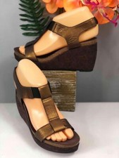 DONALD J PLINER Metallic Bronze Slip On Elastic Wedge Sandals 6.5M