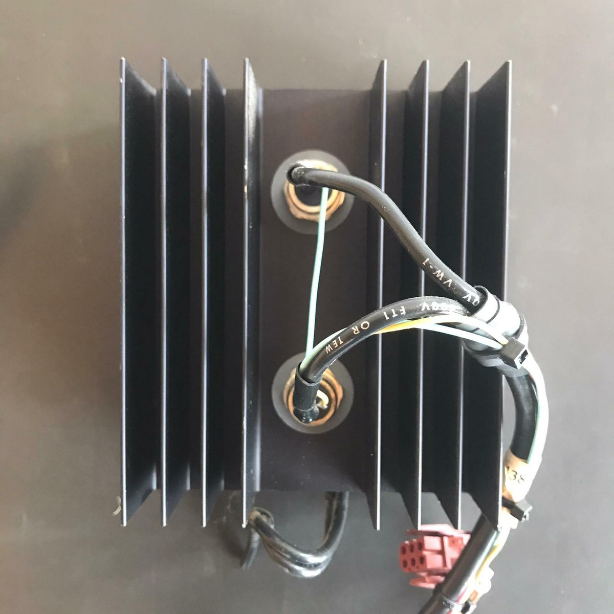 ハッピー SKYLINE GT-R V8 DRIFT (HAKOSUKA) METALLIC SILVER POP RACE x