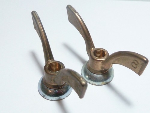 2 anciens Ecrous Papillon SOVA Velo Ancien Set Wing Nuts Brass 8 mm vintage - Bild 10 von 10