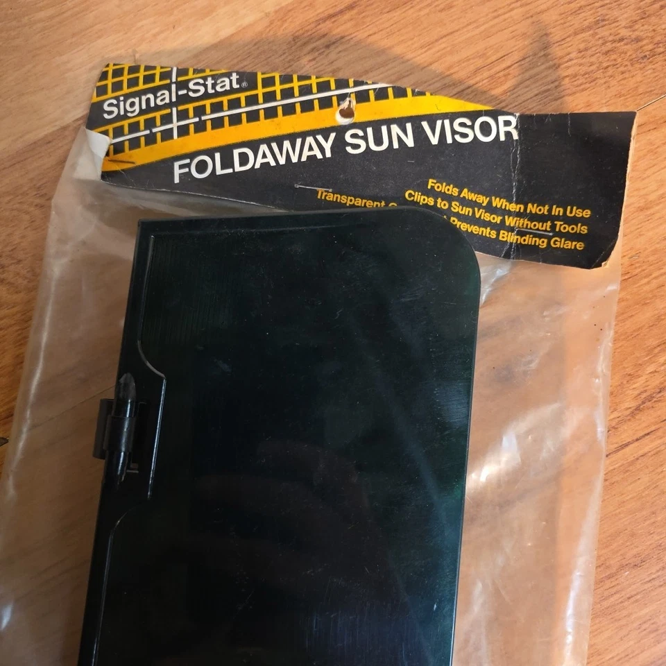 Estadística de señal parasol con clip tintado verde vintage Foto 2 de 4