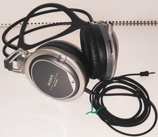 Sony MDR-XD300 Wired Stereo Headphones. Tested. Working