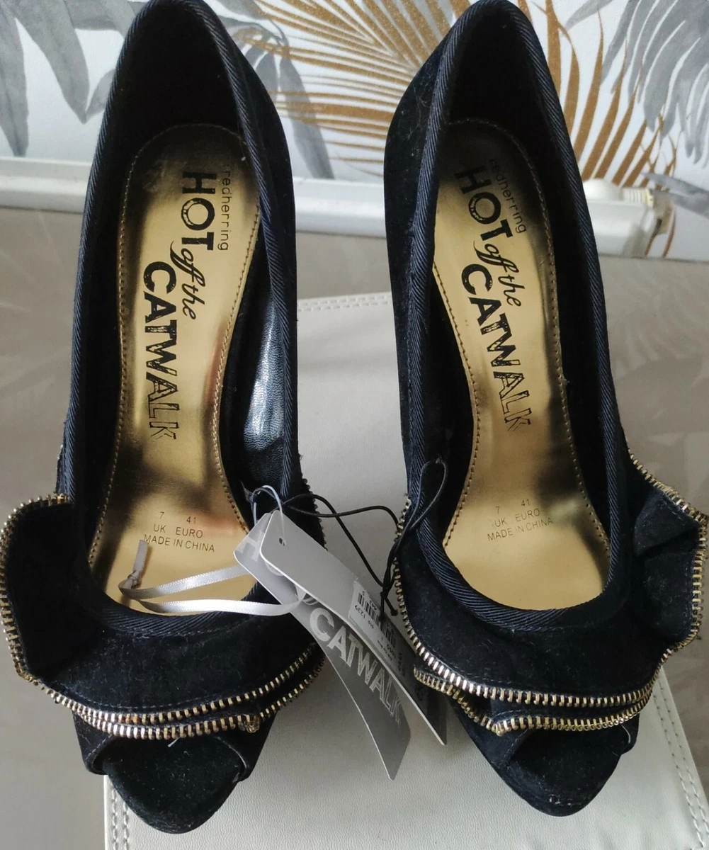 Red herring heels clearance