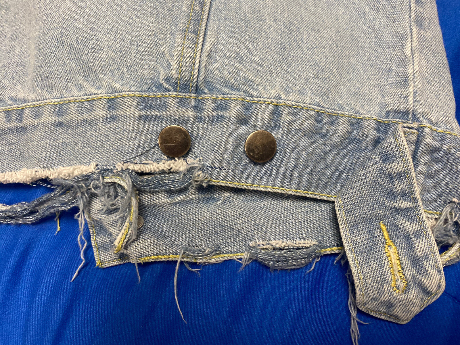 denim jacket - image 6