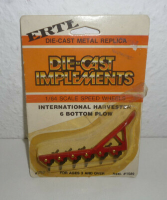 ERTL / FARM / MASSEY FERGUSON 6 BOTTOM PLOW BODEN PFLUG / 1:64 / 80er J. / #946#