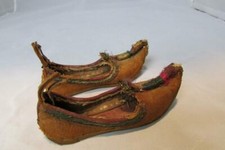 Antique or Primitive Miniature Pair of Siam Shoes Handmade Sole Hand Stitches