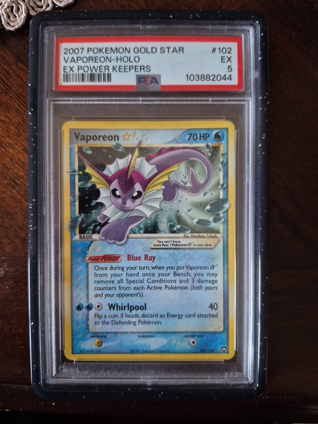 Vaporeon Gold Star Power Keepers Ultra Rare Holo Card 102/108 PSA 5