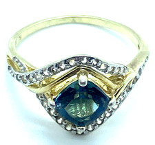 Sterling Silver / 925 Blue Topaz Ring Size 7