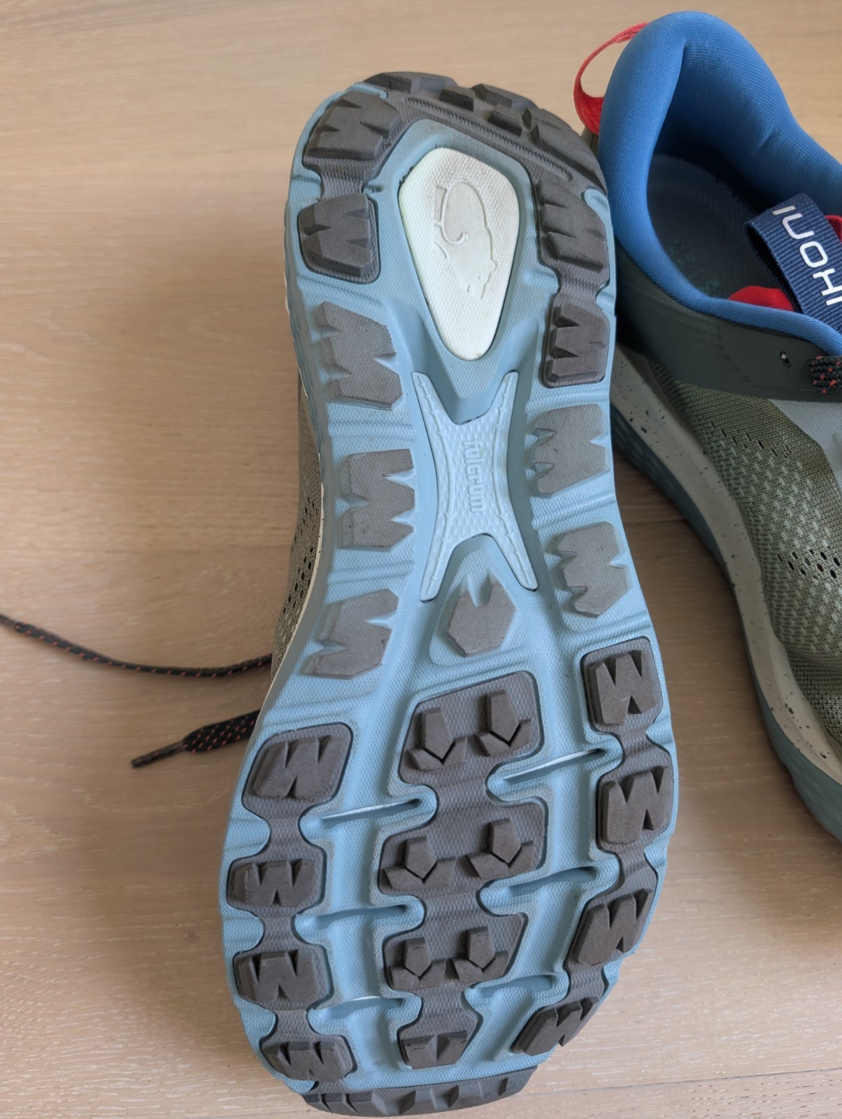 Karhu Ikoni Trail Running Trainers Green Blue Excellent condition UK Mens 11.5 image 8