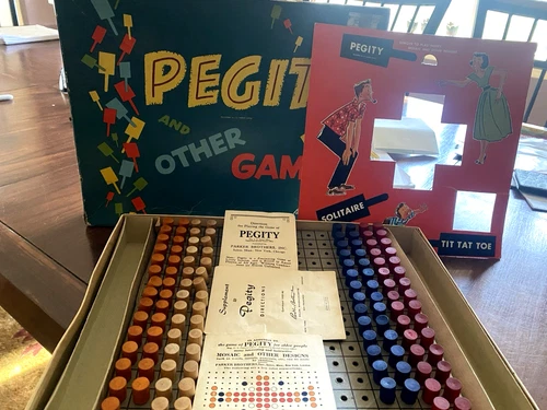 Vintage Pegity & other games Parker Brothers 1953 w instructions & 118 wood pegs