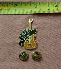 Hodag Country Music Fest 2001 Guitar Souvenir Lapel Pin Rhinelander WI Wisconsin