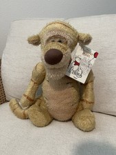 DISNEY STORE CHRISTOPHER ROBIN LIVE ACTION MOVIE TIGGER 17" PLUSH