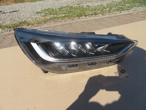 Frontscheinwerfer Ford Focus NX7B-13E014-CF Rechts Scheinwerfer Headlight