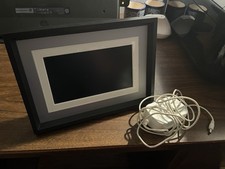 Kodak EasyShare P720 Digital Picture Frame 7" with Quick Touch Border