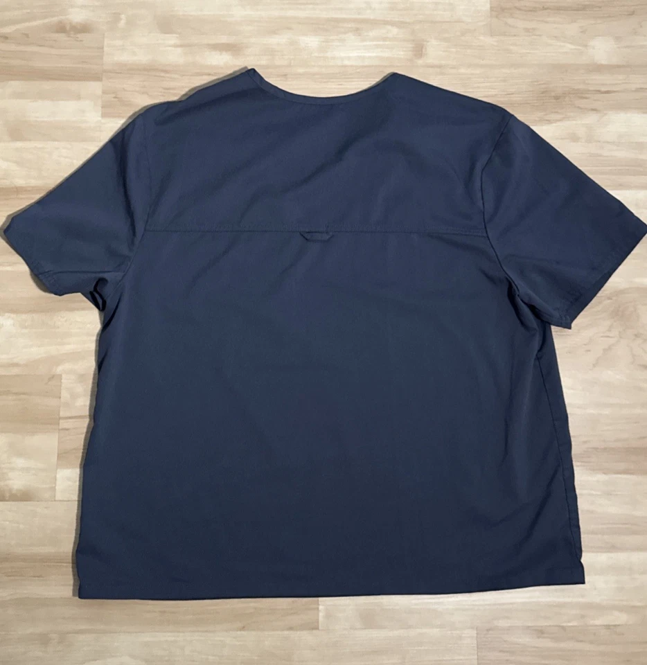 Blusa Médica Cherokee Workwear Revolution L Azul Marino Cuello en V Manga Corta Bolsillo RN93693 Foto 2 de 4