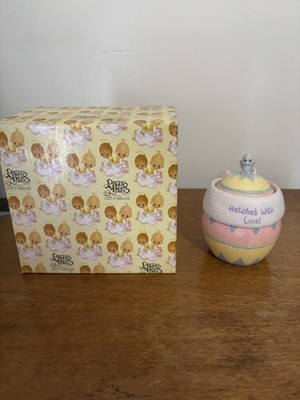 2001 Precious Moments Enesco Hatched with Love Chick Easter Egg Trinket Box