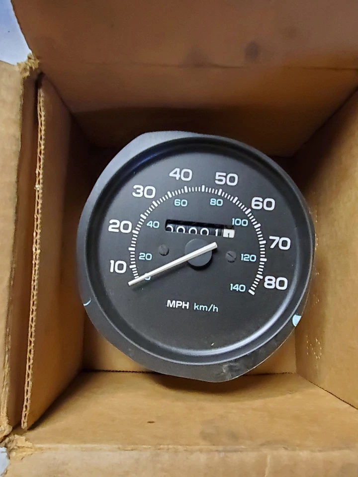 1979 Pontiac Grand Prix Lemans Speedometer Head NOS 25020009 - Image 2 of 3