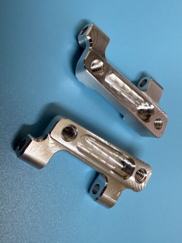 Dhawk CNC Aluminium Hinterarmhalterungen silber für Team Associated RC10GT - Bild 2 von 6