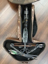 Wicked Ridge Invader 400 Crossbow w/ACUdraw w/ Scope extra bolts and Bag