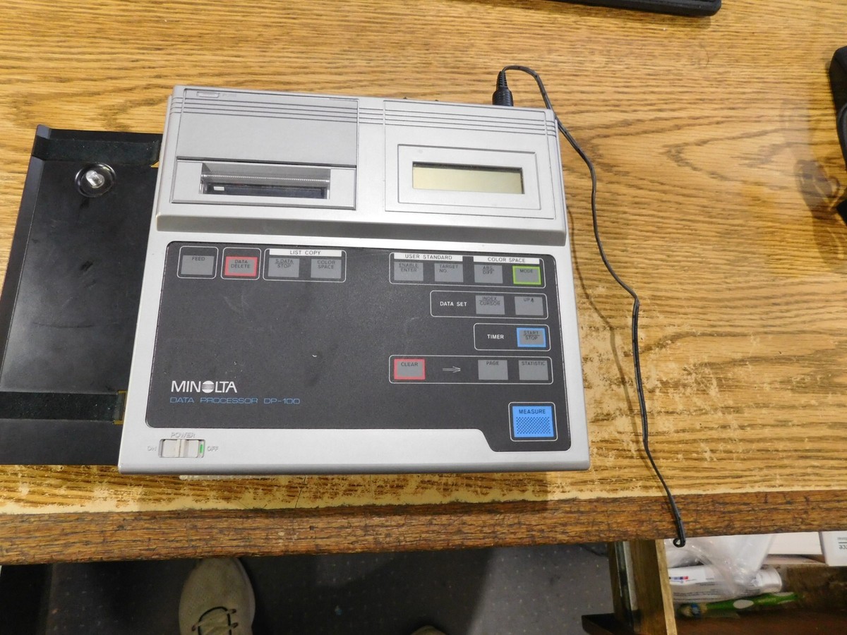 Minolta Model: DP-100 Data Processor with Case and Minolta Model: DP-100 Data Processor with Case and