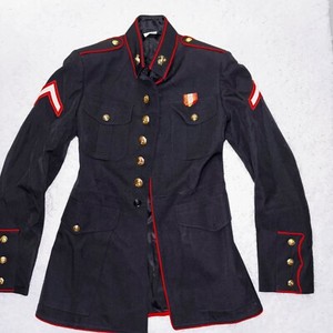 used usmc dress blues for sale Original U.S. Vietnam War Named USMC Sergeant Dress Blue Uniform With Extras
