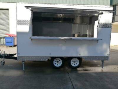 vans athletic shoes womens