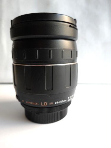 Tamron AF Aspherical LD IF 28-300mm 3.5-6.3 Macro per Nikon + filtroHoya UV 72mm - Foto 2 di 10