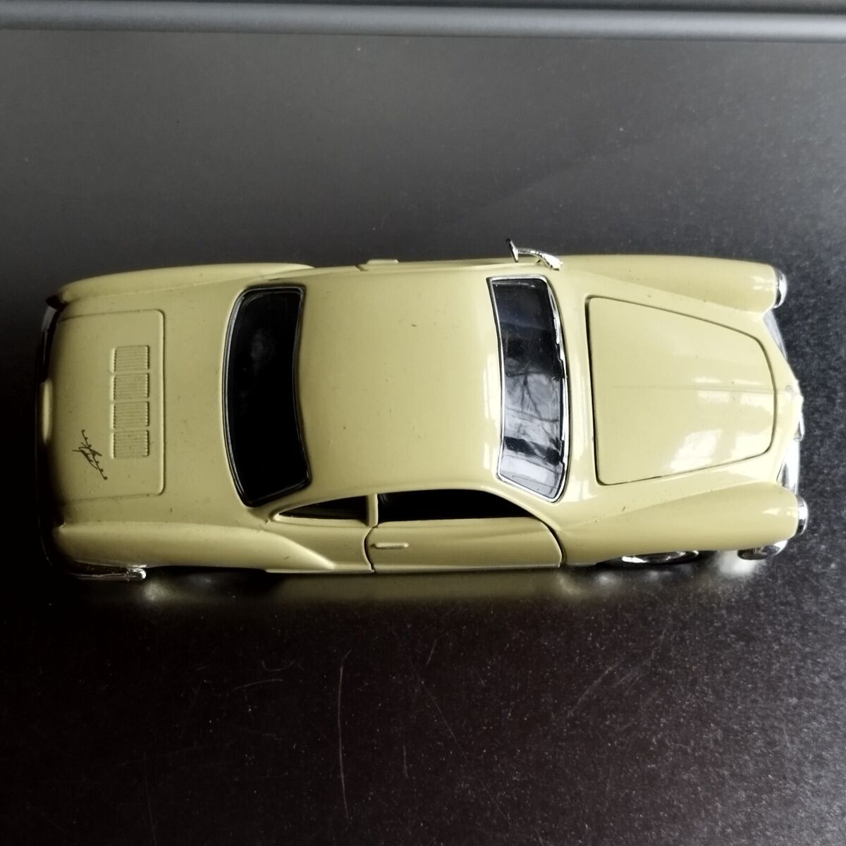 Sunnyside Superior , China. No SS 5742. Scale 1/28. 1966 VW Sunnyside Superior , China. No SS 5742. Scale 1/28. 1966 VW