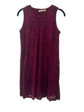 Liberty Love Womens Sleeveless Burgundy Red Floral Lace Shift Dress Lined SZ S