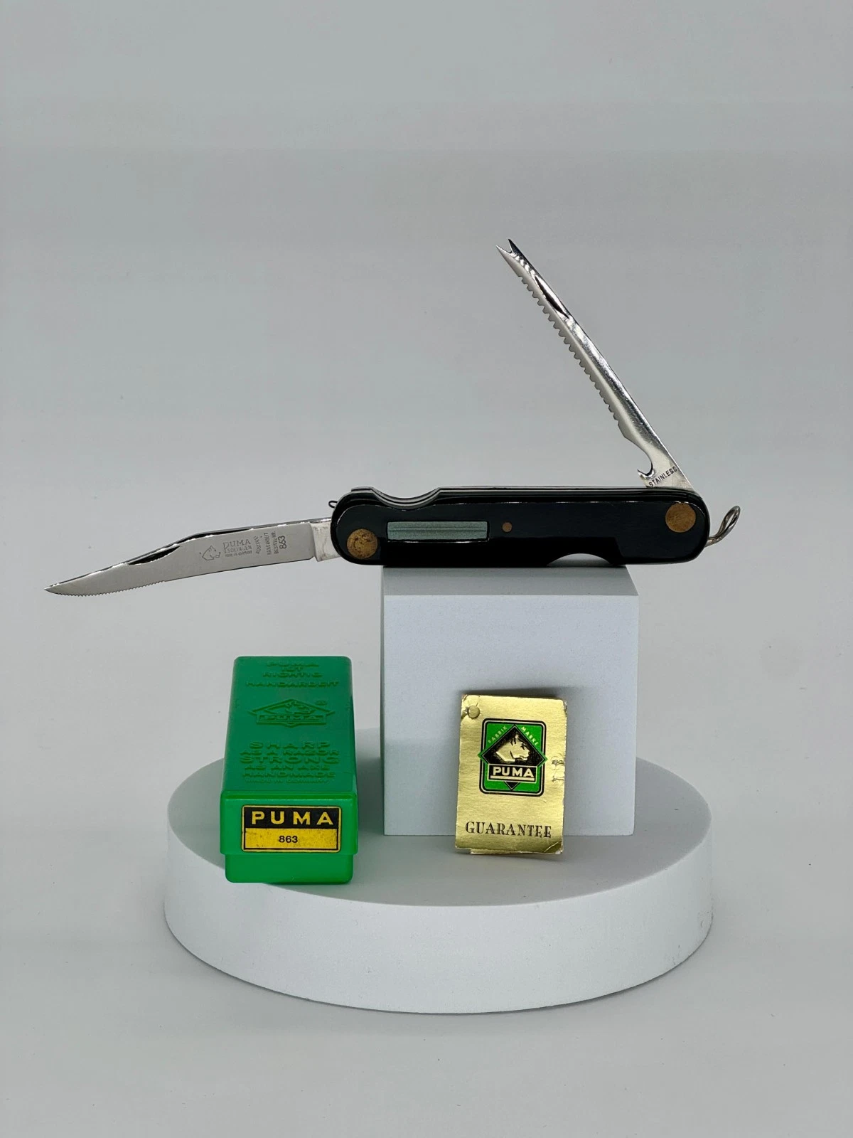 Puma 863 Anglermesser Fishing Knife With Black Handles, Original Box & Tag