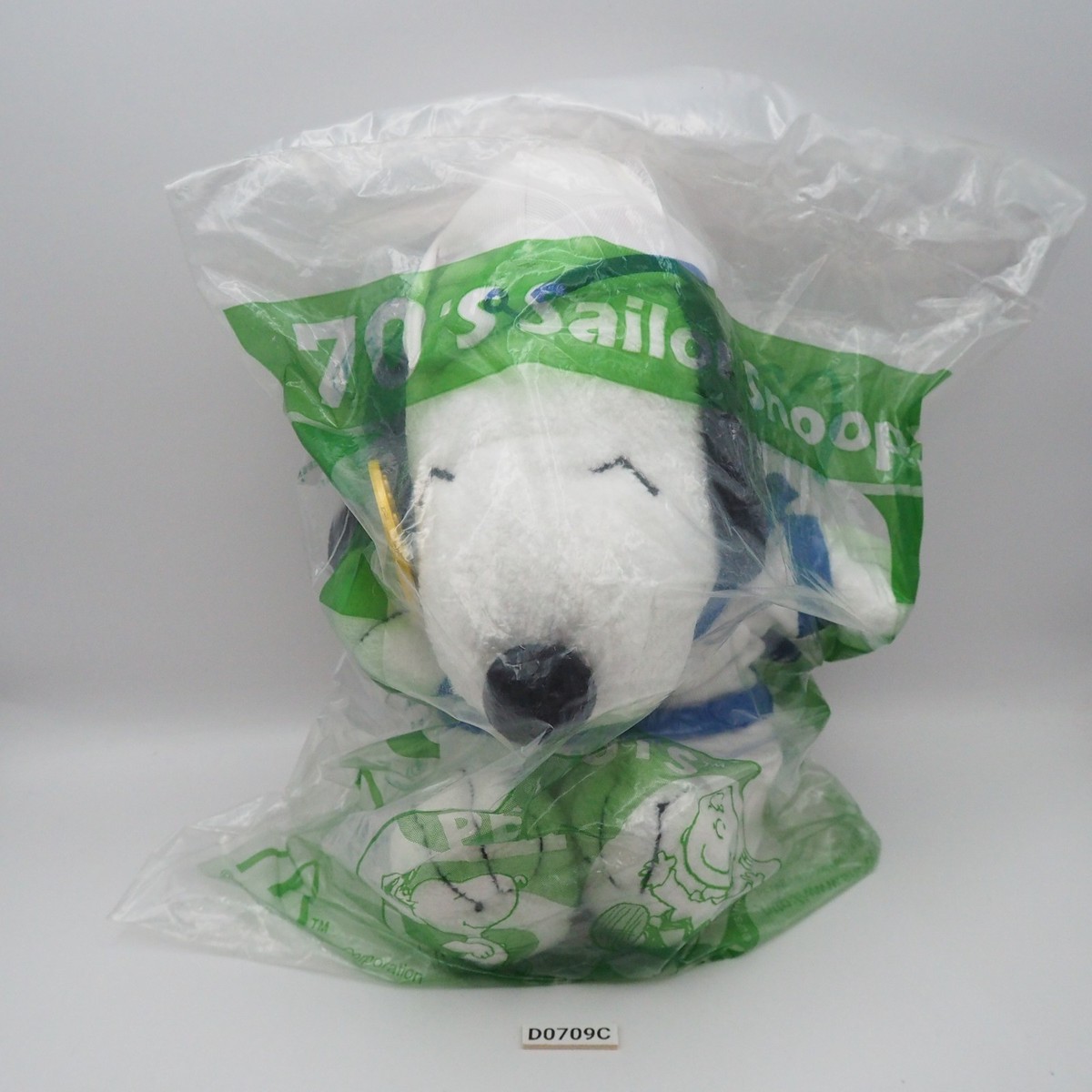 D0709C Snoopy Peanuts McDonald's 50th Anniversary 2000 Sailor