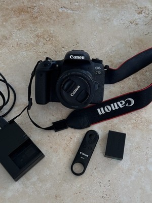 Canon 77D, EF 50mm f/1.8 STM lens and remote control