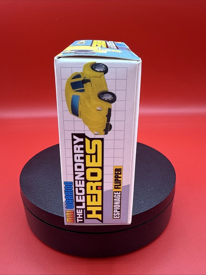 2018 New Age Legendary Heroes 01 Espionage Flipper Transformer New Mint In Hand - Image 2 of 4