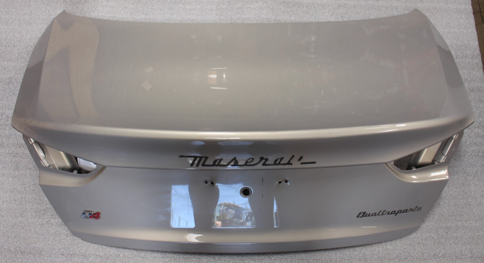 2014 Maserati Quattroporte, Deck Lid, Used, P/N 673005300