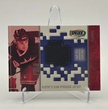 Rico Fata 2001-02 Upper Deck Relic Jersey ( Blue Jackets )
