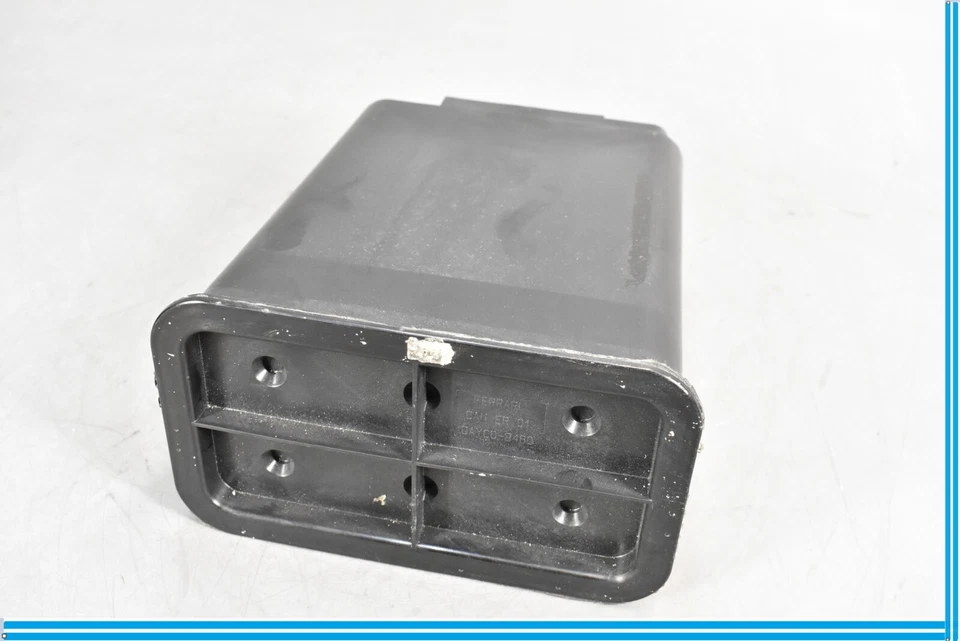 05-08 Maserati Quattroporte M139 Evaporador de combustible Vapor Bote Evap 212961 Foto 3 de 4