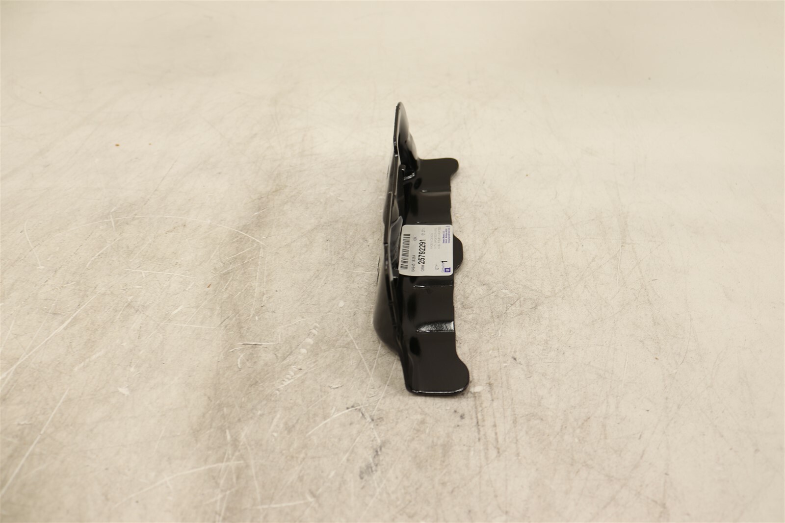 NEW OEM GM Radiator Support Upper Tie Bar Bracket 25792291 Terrain 