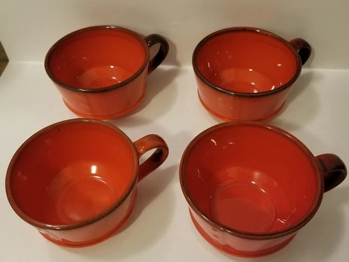 LOT-4 Vintage Metlox Red Rooster Poppytrail Coffee/Tea Cups Excellent Condition