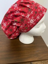 SNOWFLAKES ON RED BOUFFANT SURGICAL NURSES SCRUB HAT BOUFFANT,CHEMO, TECH