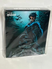 Mezco Toyz One:12 Collective DC Comics Nightwing Dick Grayson 1/12 Scale Figure