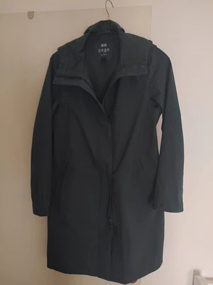 Imperméable femme UNIQLO taille S - Photo 1/2