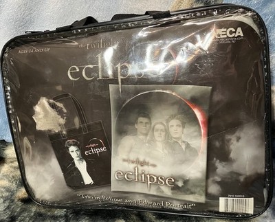   Neca Collectible Twilight Eclipse 50x60 Throw Blanket And Tote Bag Set NiP