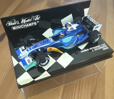 Minichamps Sauber Petronas C24 J. Villeneuve 2005 1:43 Diecast With Case