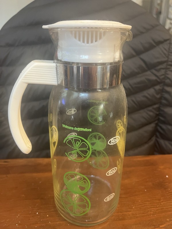 Vintage Pyrex Glass Lemon Lime Pitcher Carafe Welcome Degradation 800+ ml 9.5”