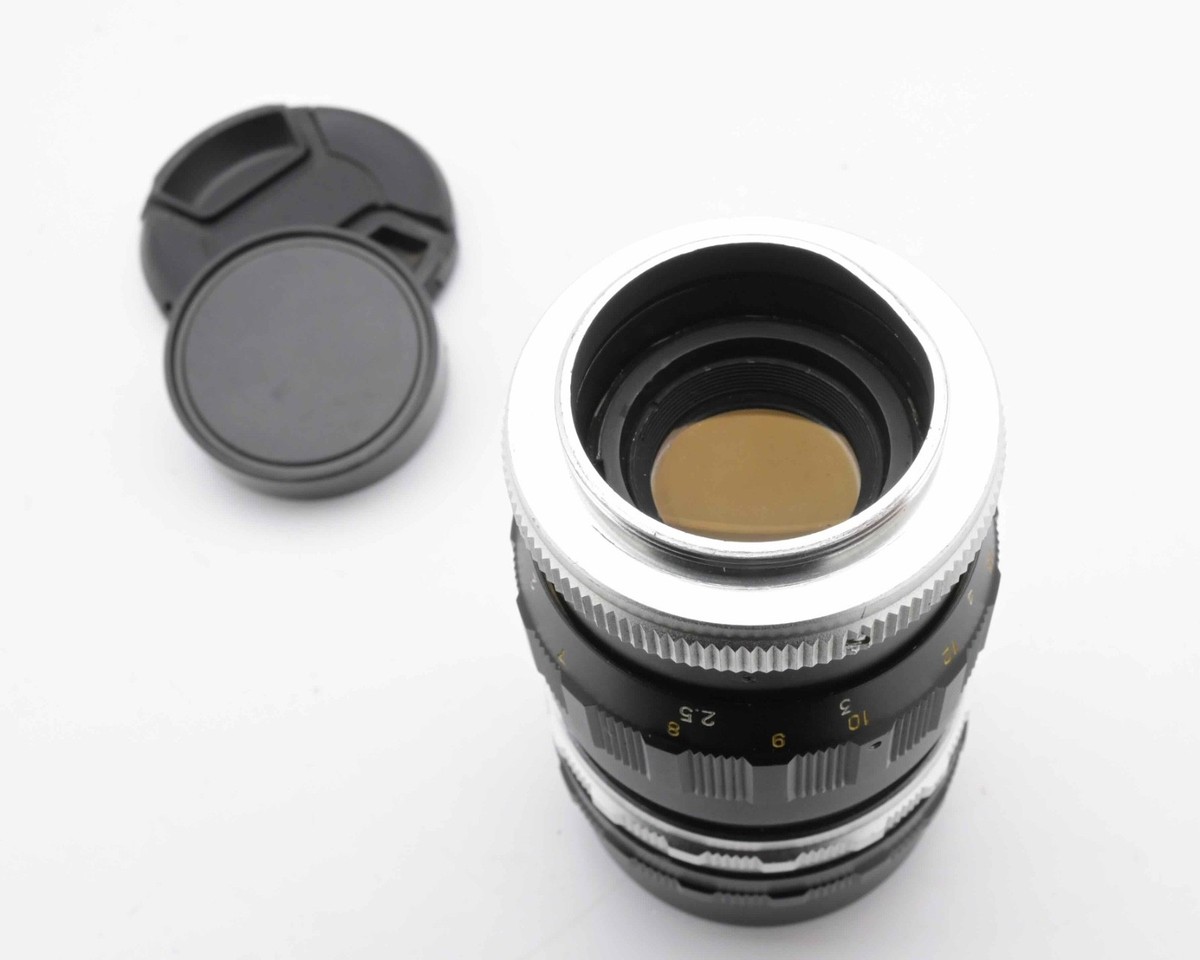 Yashica Super Yashinon-R 13.5cm (135mm) f/2.8 Telephoto Lens M42