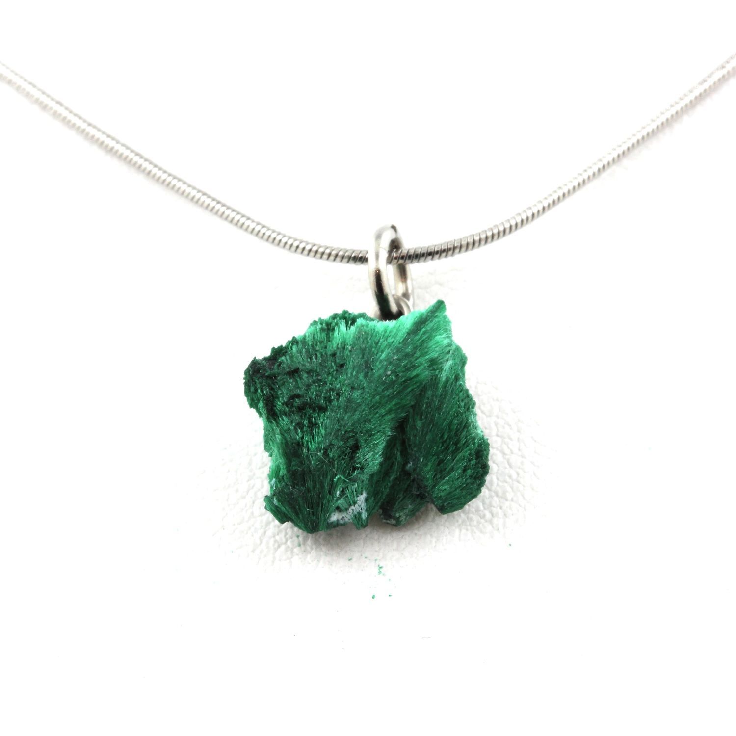 Collier Malachite brute de Kipushi de 7.91 ct en pierre naturelle véritable