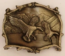 1995 GREAT AMERICAN PRODUCTS DUCKS LANDING IN POND PEWTER BELT BUCKLE