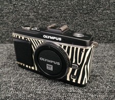 Olympus Mirrorless Interchangeable Lens Camera Body 12.3MP Micro Four Thirds