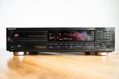 CD-Player Sony CDP-970 mit Zugabe.