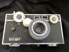 Vintage ARGUS C3 35mm  THE BRICK  FILM CAMERA 50mm f/3.5 CINTAR LENS with case