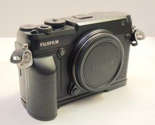 FUJIFILM GFX-50R CAMERA BODY BOXED *LOW SHUTTER COUNT* EXCELLENT +  CONDITION